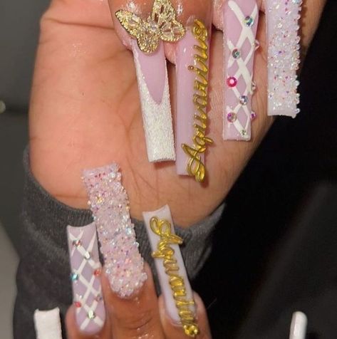 Taurus Birthday Nail Ideas, Aquarius Birthday Nails, Aquarius Nails, Fur Nails, Nail Designs Bling, Birthday Nail Designs, Aquarius Birthday, Taurus Birthday, Aquarius Season