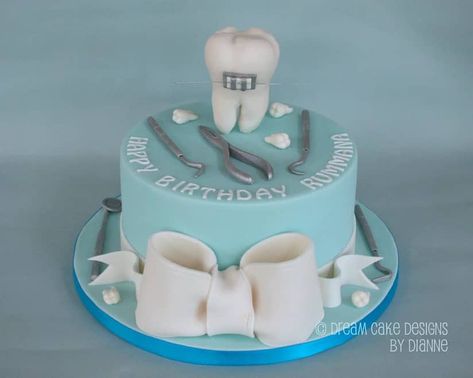 Dental Cake, Dentist Cake, Tooth Cake, Medical Quotes, Cinderella Cake, Dental Surgeon, Cake Decorating Piping, Birthday Captions, Iphone Photo App