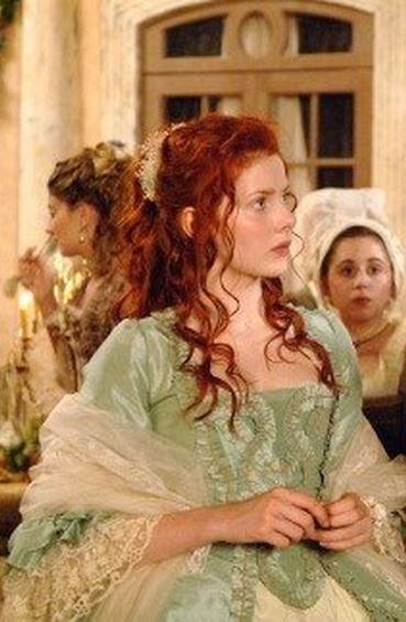 rachel hurd wood as laura richis Rachel Hurd Wood, Luxury Perfumes, Yennefer Of Vengerberg, Perfumes For Women, Princess Aesthetic, Luxury Fragrance, Historical Dresses, Historical Fashion, 그림 그리기