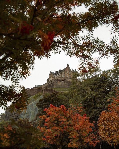 Scotland In October, Aldourie Castle, Scotland Aesthetic, Red Autumn, Edinburgh Scotland, Best Seasons, Scotland Travel, Autumn Cozy, Autumn Aesthetic