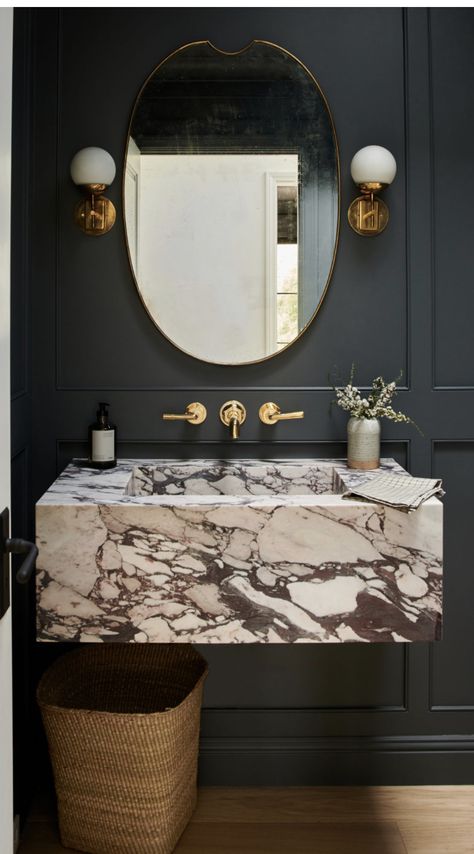 Moody Powder Room, Small Half Bathrooms, Interior Entrance, Half Bathroom Remodel, Mini Bad, Half Bathroom Decor, Industrial Style Bathroom, Marble Sink, Powder Room Design