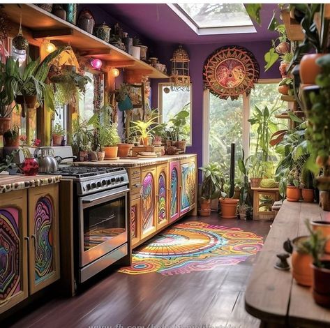 Hippie Kitchen Decor, Hippie Apartment, Hippie Kitchen, Hippie House, Cottagecore Kitchen, Purple Kitchen, Kitchen Decor Apartment, Puerto Morelos, Aesthetic Kitchen