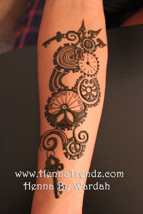 Hanna Tattoo, Mendhi Tattoo, Henna Hand Designs, Henne Tattoo, Henna Tattoo Ideas, Henna Tattoo Design, Steampunk Tattoo, Henna Inspiration, Cute Henna