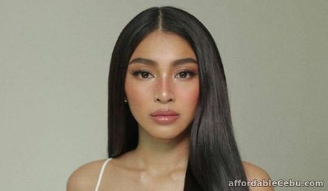 Nadine Lustre Makeup, Filipino Makeup, Filipino Actress, Nadine Lustre, Drag Makeup, Kim Yoo Jung, Glowing Makeup, Day Makeup, Tv Host