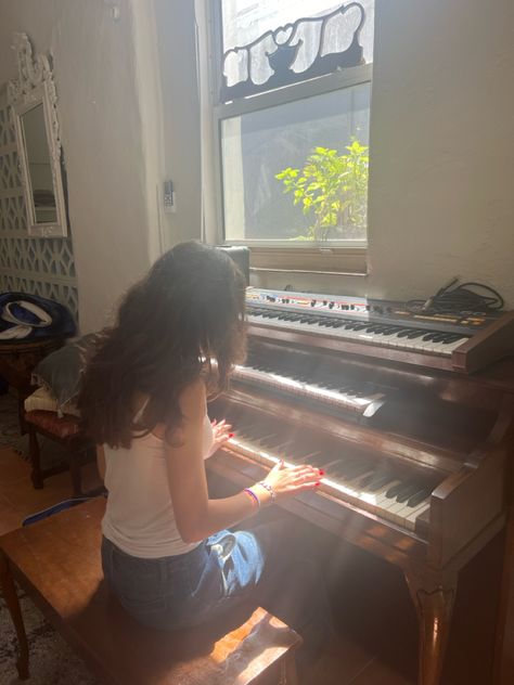 Playing The Piano, Mia 3, Music Aesthetic, The Piano, Future Life, Life Goals, My Vibe, Lana Del Rey, Dream Life