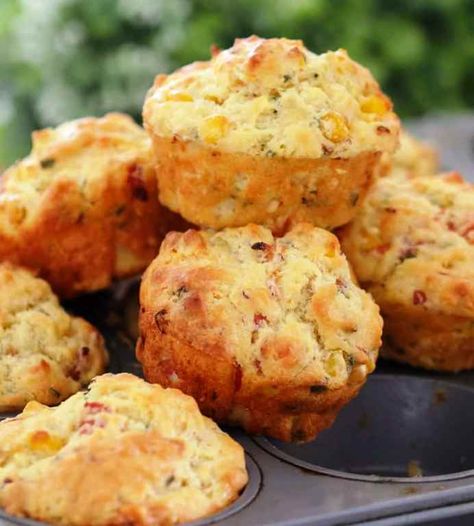 Healthy Savoury Muffins, Savory Muffins Recipes, Bacon Muffins, Savoury Muffins, Cheesy Ham, Corn Cheese, Breakfast Easy, Savory Muffins, Muffin Tin Recipes