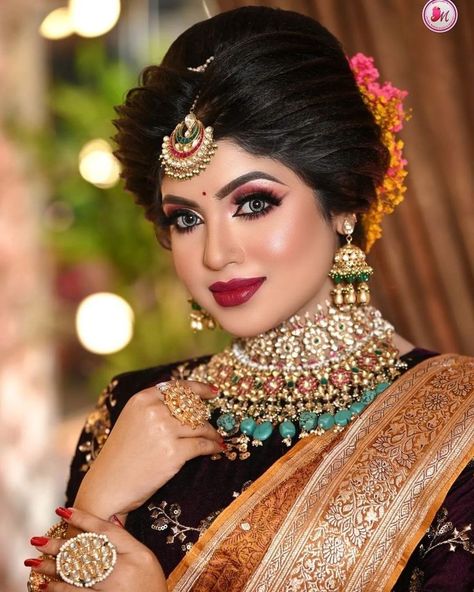 Beauty Parlour Model Images, Birdal Mekup, Latest Bridal Makeup Indian Wedding, Bridal Mekup Look, Latest Bridal Makeup Indian, Bridal Makeup Images Indian, Mekup Bride, Hair Styles Engagement, Free Fire Emote