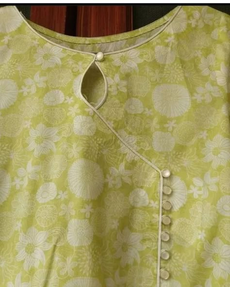 Front Suit Neck Design, Angrakha Neck Designs For Kurtis, Lawn Neck Design 2023, Angrakha Style Neck Design, Angrakha Shirt Design, Angrakha Neck Design, Angrakha Style Kurti Pakistani, Suit Designs Indian Style Neck, Angrakha Style Shirt