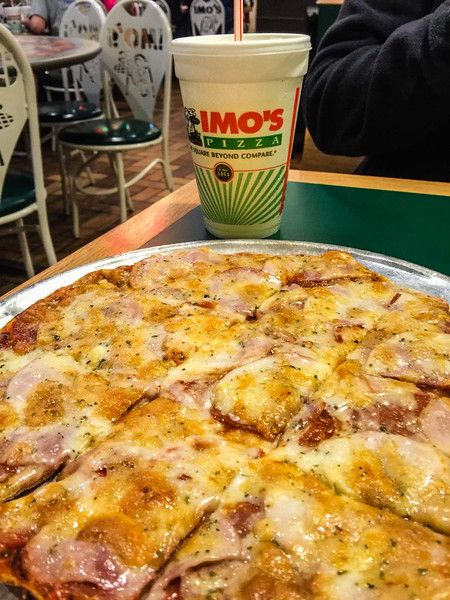 Provel Cheese, Imos Pizza, Expat Life, Off The Beaten Path, St Louis Missouri, Provolone, St Louis Mo, Hot Spots, Saint Louis