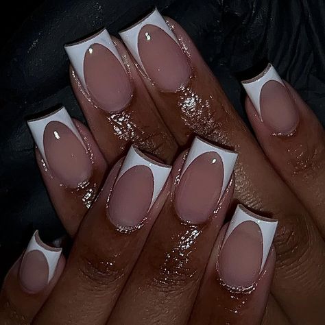 using @shopagaloreco ULTRA WHITE gel polish for these classics 🤍 code NAILSPORIUM to save on your purchase at checkout 🛍️ #classicnails #frenchtipnails #frenchtips #frenchnails #frenchnails💅 #frenchnail #frenchiesofinstagram #frenchiesofinstagram #whitefrenchnails #frenchnailstyle #nailtech #nailart #nailartist #buffalonailtech #buffalonails #buffalonailsalon #buffalohairstylist #buffalohairstylist #buffalolashtech #buffalolashextensions #buffalo716 #716nails #716nailtech #716buffalo #716 #n... Classic White French Tip Nails, White French Tip Nails, White Gel Polish, White French Nails, Short French, Fall Gel Nails, White French Tip, Classic Nails, Ultra White