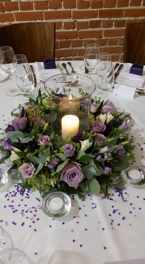 Purple Flower Centrepiece, Lilac And Gold Centerpieces, Purple Themed Centerpieces, Purple And Green Table Decorations, Lavender And Sage Reception, Lilac And Sage Centerpieces, Sage Green And Purple Wedding Centerpieces, Sage And Lilac Quince, Lilac And Sage Green Quince