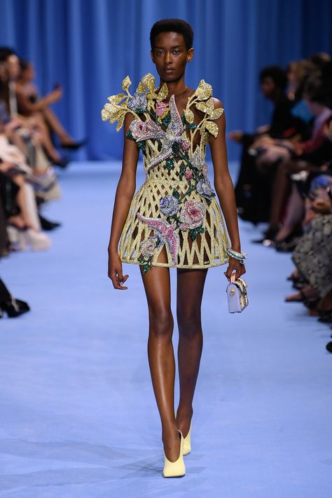 Balmain RTW Spring 2024 [PHOTOS] – WWD Balmain Runway, Balmain Fashion, Runway Fashion Couture, Costume Institute, Modern Trend, Flower Dress, Spring 2024, Mini Dresses, Fashion Sketches