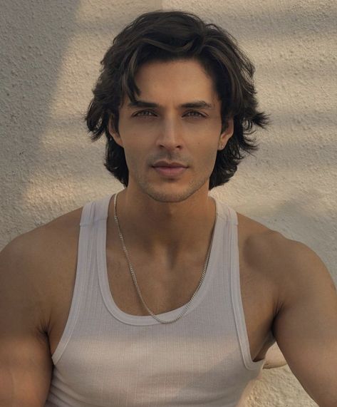 Indian Men Hairstyle Medium, Long Hairstyles For Men Indian, Medium Hair Styles Men, Long Hair Men Aesthetic, Indian Men Hairstyle, Medium Long Hair Styles Men, Indian Men Haircut, Long Mens Hairstyles, Siddharth Gupta