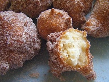 Drop Doughnut Recipe, Sweet Fritters, Pancake Easy, Italian Donuts, Drop Cake, Doughnuts Recipe, Weekday Breakfast, Deep Fry, Fry Bread