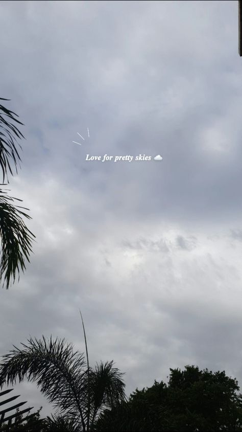 Beach Pov Captions, Rainy Day Sky Aesthetic, Cloudy Day Captions Instagram, Cloudy Day Captions, Day Out Captions Instagram Story, Cloudy Sky Instagram Story, Rainy Day Ig Story, Rainy Sky Instagram Story, Rainy Captions For Instagram