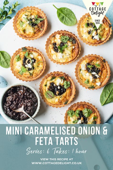 Easy and elegant crumbly Feta and Onion Tarts, perfect for sharing! Feta Tart, Delight Recipes, Caramelised Onion Tart, Caramelised Onion, Tarts Recipe, Onion Tart, Mini Tart, Birthday Dinner, Birthday Dinners