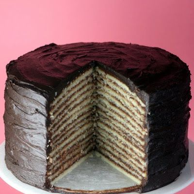 14-Layer Cake @keyingredient #cake #chocolate 12 Layer Chocolate Cake Recipe, Layers Cake, Layer Chocolate Cake, Moist Yellow Cakes, Yellow Cake Recipe, Cake Rack, Layer Cake Recipes, Chocolate Layer Cake, Chocolate Syrup