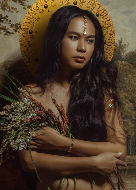 LOOK: Filipino artists present local ‘queering myths’ in photo project – Manila Bulletin Philippine Mythology, Filipino Art, Philippine Art, Philippines Culture, Filipino Culture, Cultural Festival, Gold Disc, Artwork Display, Southeast Asian