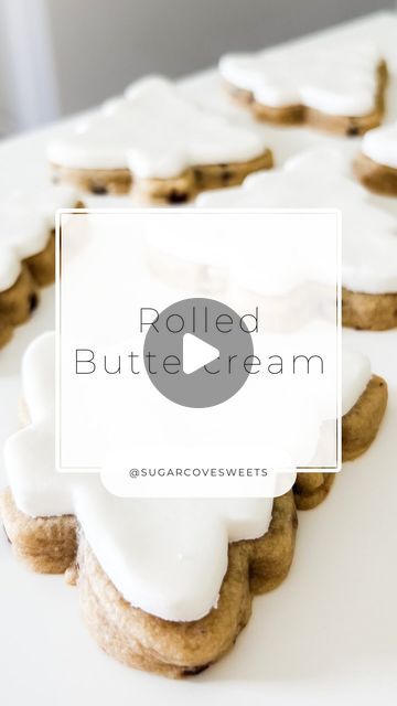 Rolled Buttercream Cookies, Rolled Buttercream Recipe, Rolled Buttercream For Cookies, Icing Hacks, Rolled Buttercream, Buttercream Cookies, Buttercream Icing Recipe, Piano Cakes, Oatmeal Coconut Cookies