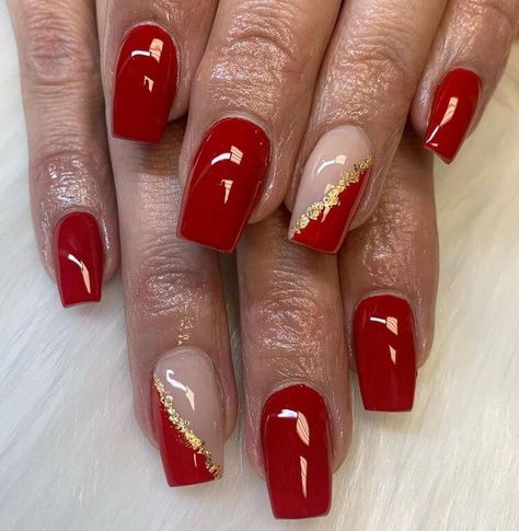 Red Nail Art Designs, Red And Gold Nails, Bridal Nails Designs, Red Gel Nails, Bright Red Nails, Gold Acrylic Nails, Red Nail Art, Gold Nail Designs, Red Acrylic Nails