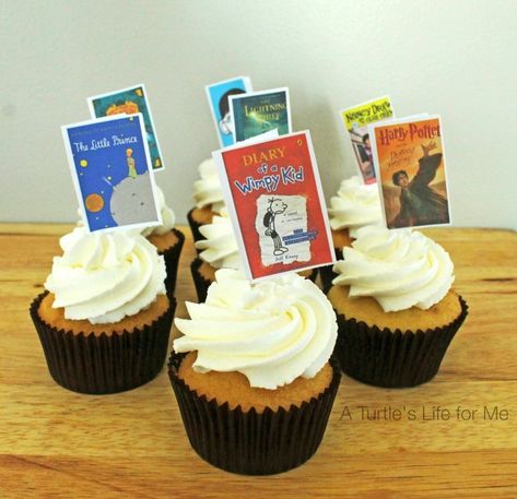 book cover cupcake toppers- A Turtle's Life for Me 1 Book Themed Party Decorations, Book Exchange Party, Book Themed Birthday Party, School Cupcakes, Banquet Centerpieces, Book Birthday Parties, Book Themed Party, Book Cupcakes, Emergency Preparedness Kit