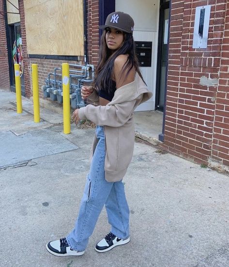 Estilo Cholo, Looks Pinterest, Hat Outfit, Swag Outfits For Girls, Tomboy Style Outfits, Cute Comfy Outfits, Streetwear Fashion Women, Cute Swag Outfits, Outfits With Hats