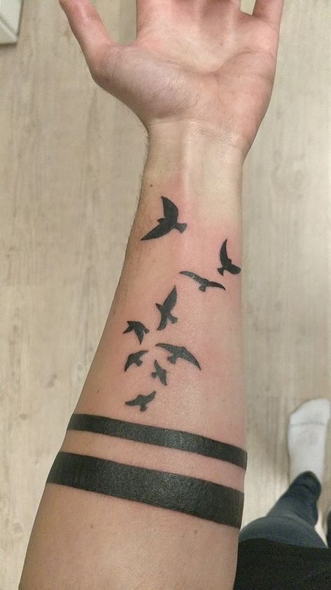 Arm Tattoos For Guys Forearm, Band Tattoos For Men, Bird Tattoo Men, Vogel Tattoo, Tatuagem Masculina Pequena, Bird Tattoo Wrist, Small Bird Tattoo, Forearm Band Tattoos, Small Forearm Tattoos