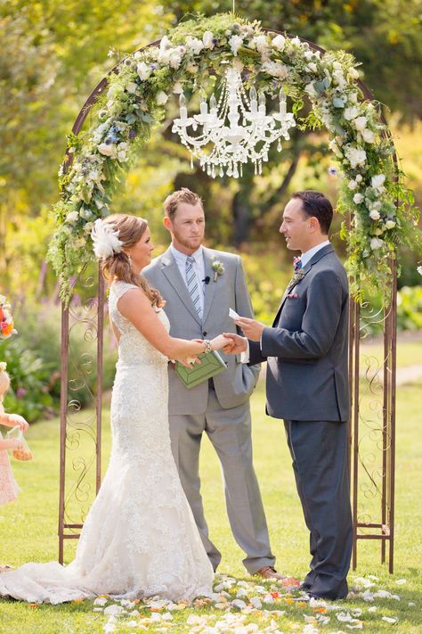 Wedding Arch With Chandelier, Arch With Chandelier, Iron Wedding Arch, Curly Willow Wedding, Bridesmaid Bouquet White, Diy Wedding Arch, Wedding Altar, Wedding Chandelier, Wedding Party Shirts