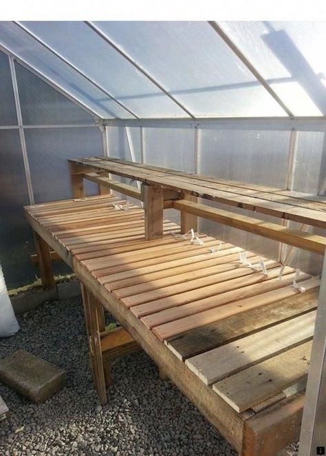 Diy Greenhouse Shelves, Pallet Greenhouse, Diy Rock Garden, Greenhouse Shelves, Greenhouse Benches, Diy Greenhouse Plans, Greenhouse Interiors, Home Greenhouse, Backyard Greenhouse