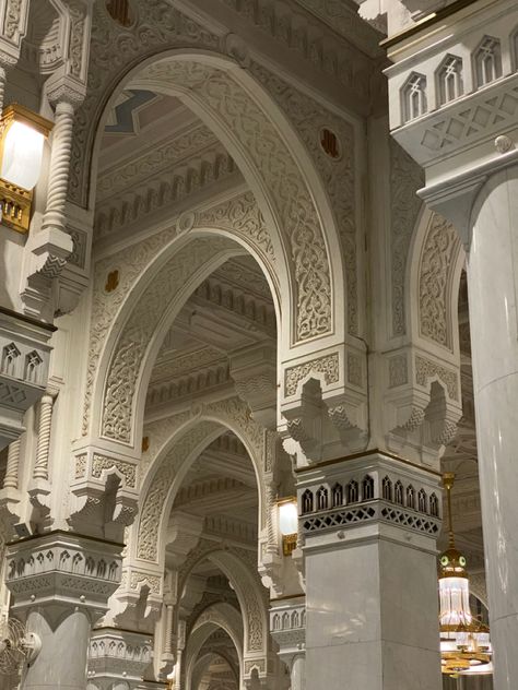 #mecca #makkah #haram #saudiarabia #islam #islamicaesthetic #aesthetic #building #architecture #photography #cream #beautifulhotels #masjid #mosque Islamic Architecture Aesthetic, Masjid Al Haram Aesthetic, Aesthetic Masjid, Makkah Aesthetic, Masjid Architecture, Masjid Art, Masjid Aesthetic, Mosque Aesthetic, Mosque Photography