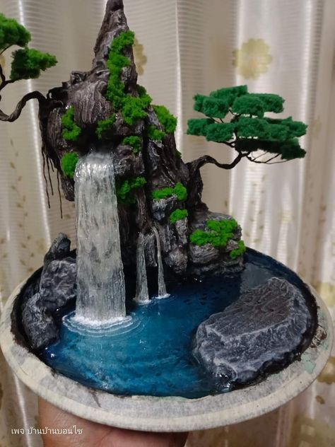 Mountain Crafts For Kids, Mountain Crafts, Diy Waterfall, Bonsai Nursery, Miniature Zen Garden, Kolam Air, Libra Art, Japanese Garden Landscape, Foam Art