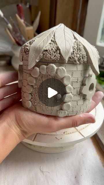 Air Dry Clay Fairy House Tutorial, Pottery Fairy Houses Handmade, Fairy Clay Houses, Fairy House Pottery, Pottery Handbuilding Ideas Clay Projects, Clay Building Ideas, Slab Building Pottery Ideas, Pottery Houses Ideas, Pottery Fairy Houses