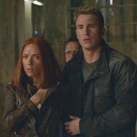 Natasha Romanoff And Steve Rogers, Black Widow And Captain America, Steve And Natasha, Наташа Romanoff, Black Widow Natasha, Black Widow Marvel, Marvel Series, Marvel 3, Romanoff