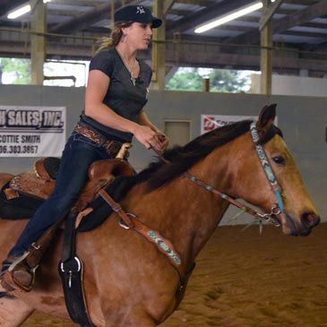 Barrel Racing Exercises Training, Barrel Racing Practice Patterns, How To Barrel Race, Bull Riding Practice Barrel, Palomino Horse Barrel Racing, Horse Trainer, Barrel Horse, Horse Stalls, Barrel Racing