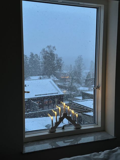 Swedish winter aesthetic / scandinavian winter Denmark Aesthetic Winter, Scandinavian Winter Aesthetic, Swedish Christmas Aesthetic, Alrauna Homestead, Scandinavia Aesthetic, Romanticize Winter, Russia Vibe, Winter Scandinavian, Swedish Aesthetic