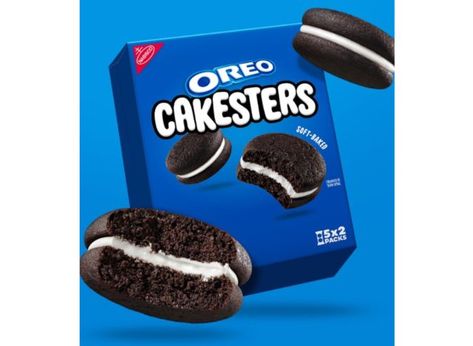 Oreo Cakesters, Chocolate Snack Cake, Chocolate Whoopie Pies, Oreo Flavors, Oreo Ice Cream, Nutter Butter, Soft Bakes, Rich Desserts, Chocolate Sandwich