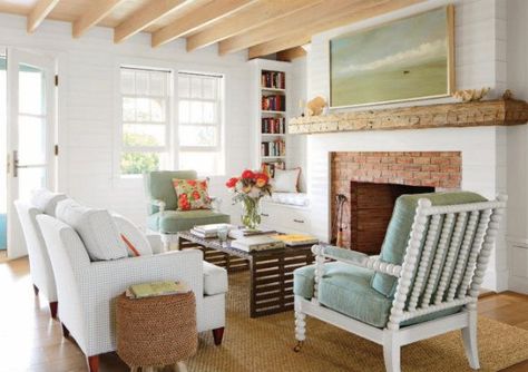 Cottage Ceilings, Shiplap Room, Shiplap Living Room, Beach House Decor Diy, House Rehab, Beach House Room, Coastal Room, Living Room Decorating Ideas, Living Room Decorating