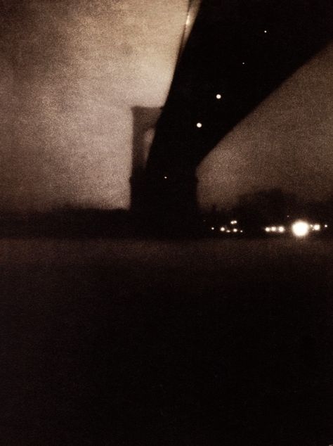 "Brooklyn Bridge" by Edward Steichen.  A beautiful photo of a beautiful bridge. Steichen Photography, Matt Hardy, Edward Steichen, Alfred Stieglitz, History Of Photography, Famous Photographers, Great Photographers, City Photography, Magazine Photography