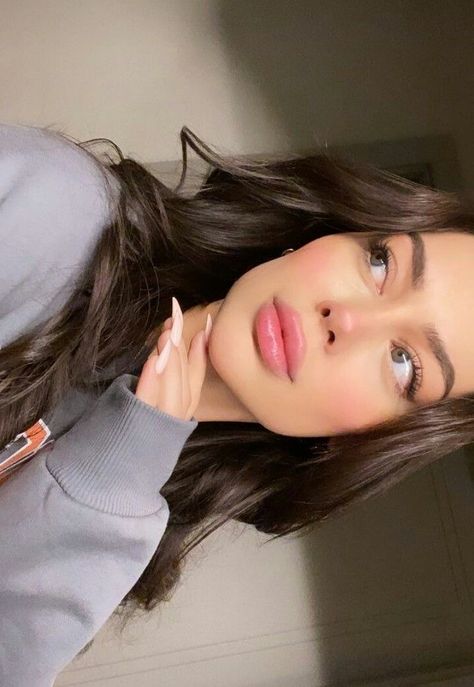 Lips Inspiration, Botox Lips, Mekap Mata, 20 Makeup, Pretty Nose, Prom Look, Perfect Nose, Facial Fillers, Facial Contouring