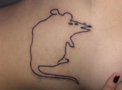 rat which is also a tattoo Rat Hand Tattoo, 3 Rats Tattoo, Double Headed Rat Tattoo, Jerboa Tattoo, Clown Rat Tattoo, Funny Rat Tattoo, Rat Tattoo Cute, Rat Stick And Poke, Early 2000s Tattoo Ideas