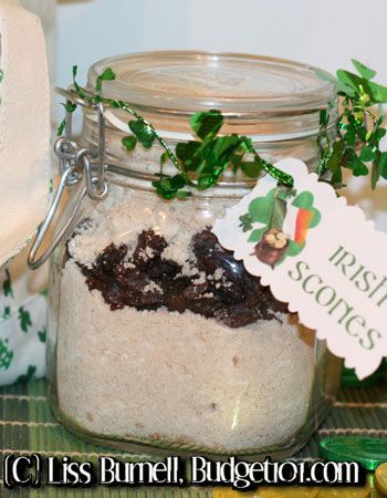 Scone Mix In A Jar, Bread Mix Recipes, Make Your Own Bread, Irish Scones, Mix In A Jar, Irish Tea, Homemade Dry Mixes, Scone Mix, Homemade Mixes