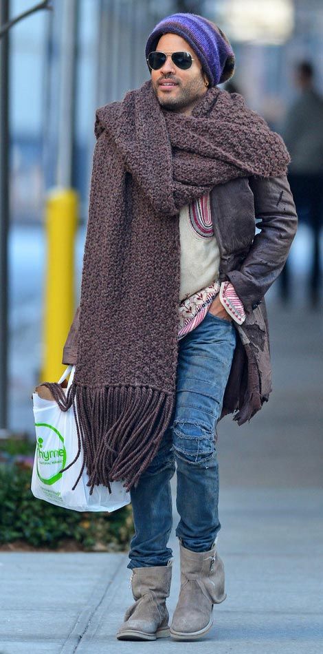 Someone needs to design a giant scarf and call it, "Lenny Cravatz" Best Man's Outfit, Big Scarf, Men Street Fashion, Lenny Kravitz, Wearing A Hat, Next Fashion, Men Street, Scarf Men, Men's Knit