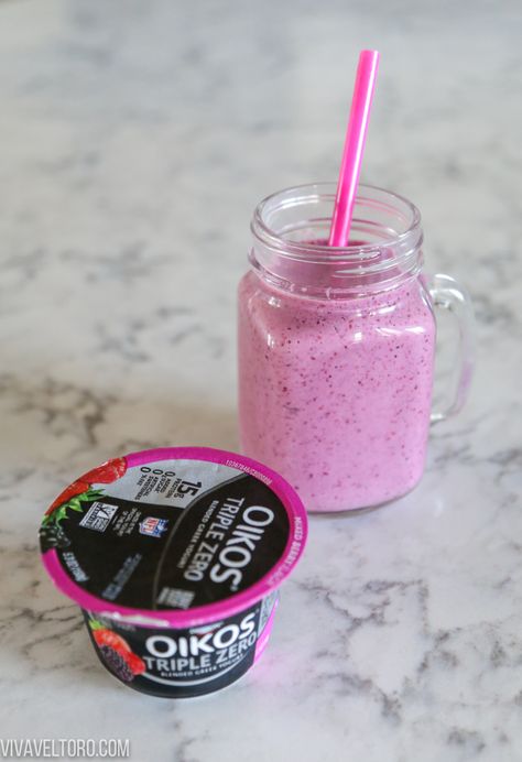 Coconut Yogurt Smoothie, Yogurt Protein Smoothie, Fruit Shakes Recipes, Greek Yogurt Smoothie Recipes, Fruit Protein Shakes, Berry Smoothie With Yogurt, Frozen Fruit Smoothie Recipes, Frozen Berry Smoothie, Protein Fruit Smoothie