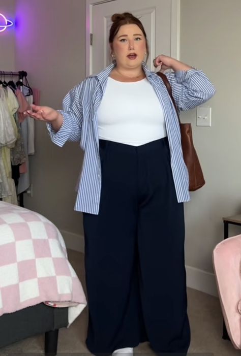 Plus Size Student Outfit, Plus Size Summer To Fall Outfits, Summer Office Attire Women Plus Size, Plus Size Formal Wear Work, Plus Size Business Casual Summer, Fat Outfit Ideas, Summer Outfits Pants, Summer Office Attire Women, Grey Dress Pants Outfit