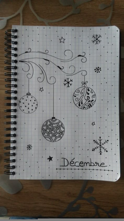 Challenge N°104 : Réalisation d'une page de garde de Décembre de votre BULLET JOURNAL December Cover Page, Doodles Draw, Bullet Journal 2019, Bullet Journal Hacks, Calendar 2018, Doodle Art Journals, Hand Lettering Art, Bullet Journal Mood, Christmas Card Art