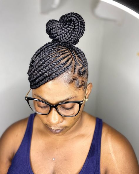 Natural Ponytail With Swoop, Feedin Braids Ponytail With Swoop, Braided Bun With Swoop, Braided Hairstyles With Swoop, Swoop Cornrow Braid Styles, Feed In Ponytail With Bangs, Swoop Braided Hairstyles, Feed In Braids Ponytail With Swoop, Swoop Braids Ponytail