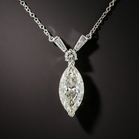 Diamond Pendant Necklace Unique, Marquise Necklace, Marquise Cut Diamond Engagement Rings, Marquis Diamond, Diamond Pendants Designs, Beautiful Pendant Necklace, Marquise Shape Diamond, Wedding Ring Necklaces, Diamond Jewelry Necklace