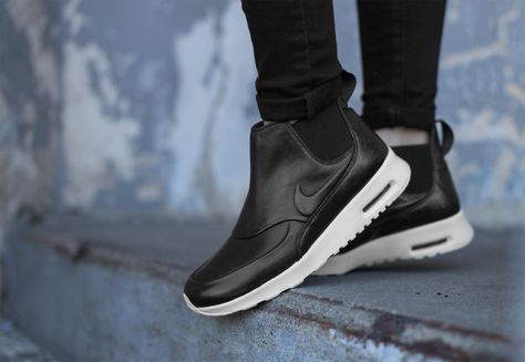 NIKE AIR MAX THEA MID Footwear Inspiration, Nike Shoes Huarache, Black Tennis Shoes, Air Max Thea, Nike Air Max Thea, Nike Shoes Air Max, Mens Nike Shoes, Nike Shoes Women, Mens Fashion Shoes