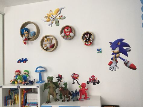 Sonic Bathroom Decor, Sonic The Hedgehog Bedroom Decor, Sonic And Mario Bedroom, Sonic Bedroom Ideas Diy, Sonic The Hedgehog Room Ideas Boys, Sonic Room Decoration Ideas, Sonic The Hedgehog Room Decor, Sonic Themed Room, Sonic Bedroom Decor