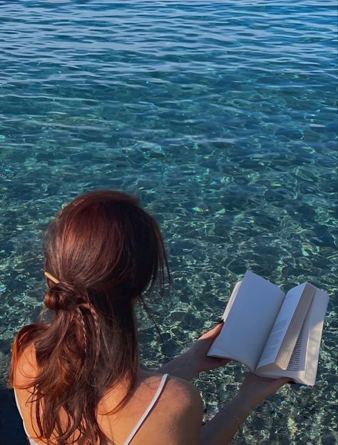 Summer Reading Asthetics, Reading Aethstetic, Reading On The Beach Aesthetic, Reading At Beach, Beach Book Aesthetic, Reading Summer Aesthetic, Beach Reading Aesthetic, Summer Reading Aesthetic, Ocean Reading